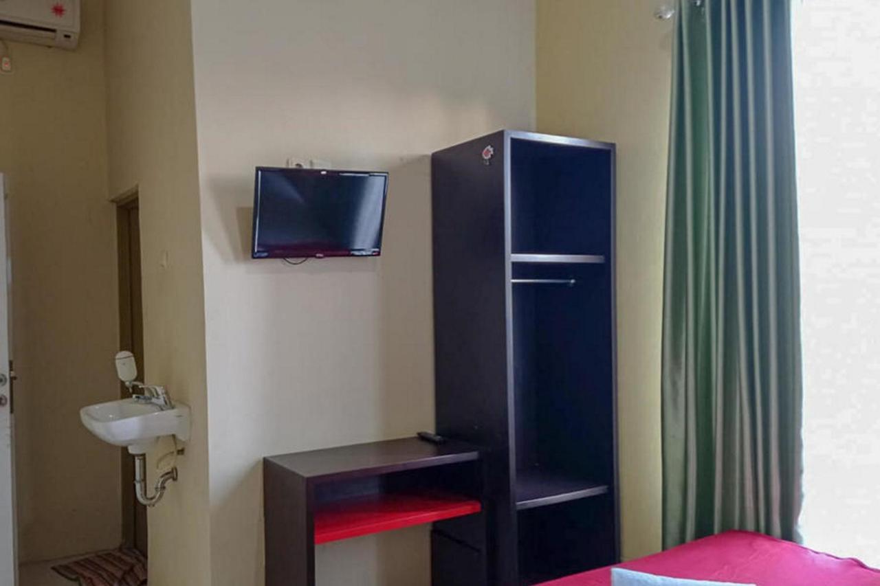 Rama Shinta Homestay Near Gembiral Loka Zoo Redpartner 요그야카르타 외부 사진