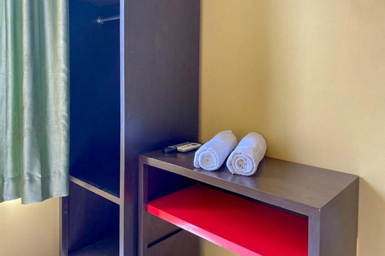 Rama Shinta Homestay Near Gembiral Loka Zoo Redpartner 요그야카르타 외부 사진